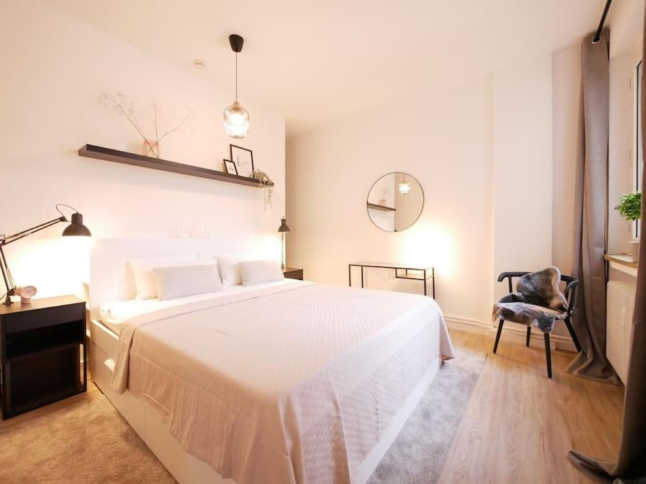 Apartment 75 M2, Zentral, Gemuetlich, Eigener Parkplatz