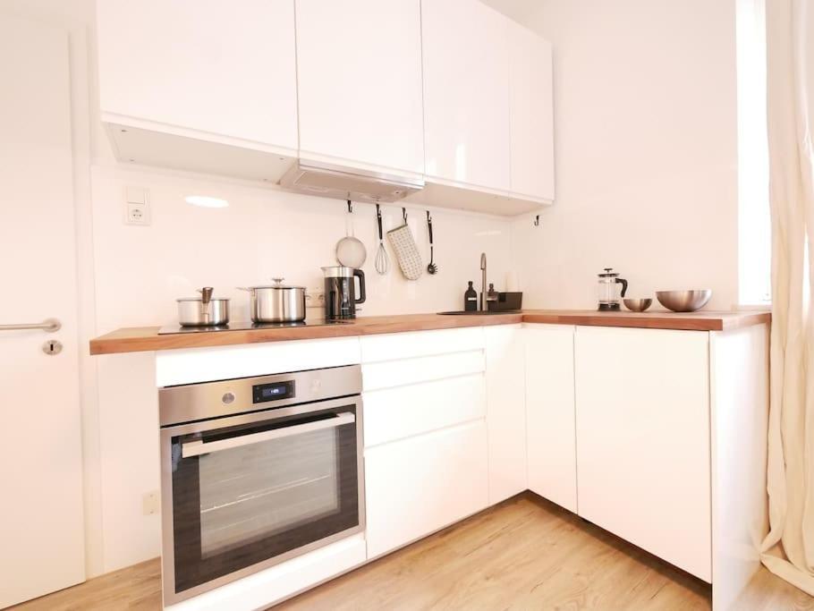 75 M2, Zentral, Gemuetlich, Eigener Parkplatz *